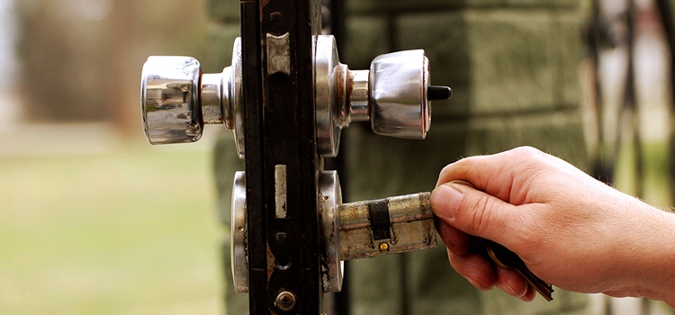 front door latch repair Fort Lauderdale
